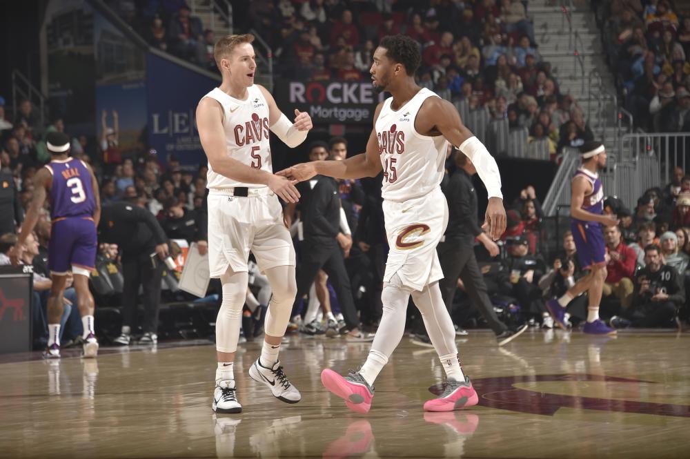 在激烈的亚 在激烈的亚